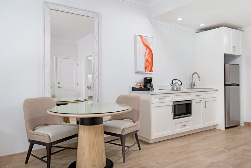 Deluxe Oceanfront Studio at Alexandra Resort