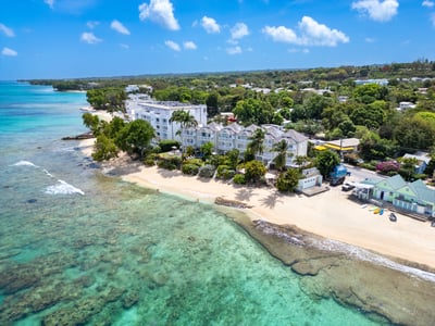 Luxury Villa Photo #16