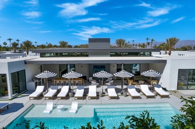 Luxury Villa Photo #5