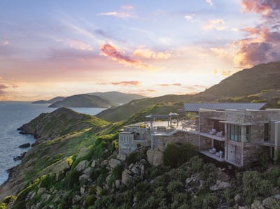 Luxury Villa Photo #4