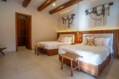 Luxury Villa Photo #60