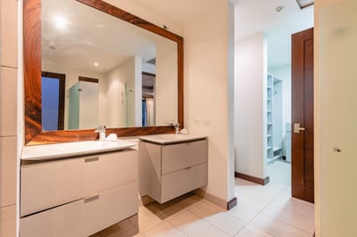 Luxury Villa Photo #24