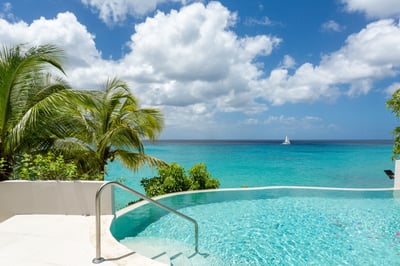 Luxury Villa Photo #6