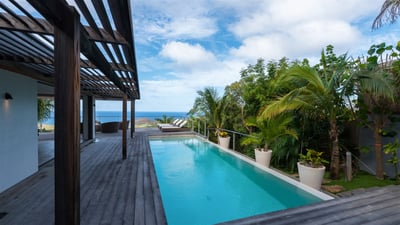 Luxury Villa Photo #4