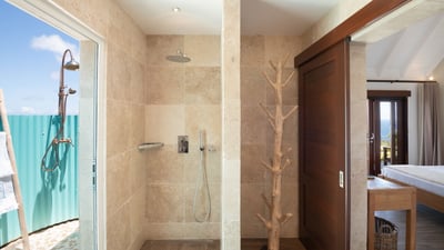 Luxury Villa Photo #40