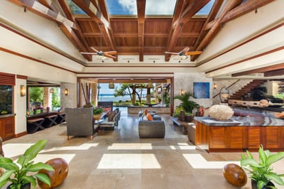 Luxury Villa Photo #35
