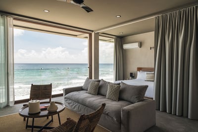 Luxury Villa Photo #32