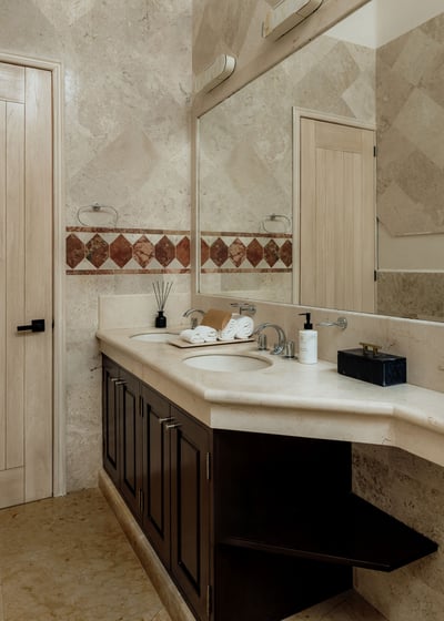 Luxury Villa Photo #30