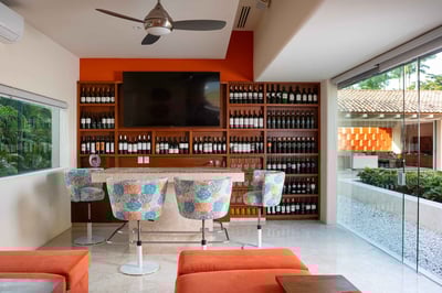 Luxury Villa Photo #18