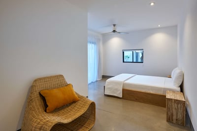 Luxury Villa Photo #16