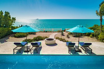 Luxury Villa Photo #11