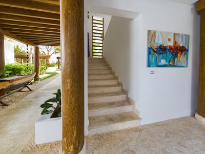 Luxury Villa Photo #46