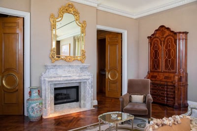 Luxury Villa Photo #6