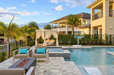 Luxury Villa Photo #5