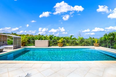 Luxury Villa Photo #4