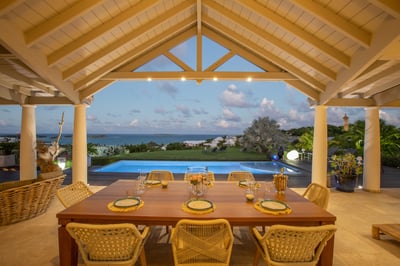 Luxury Villa Photo #49