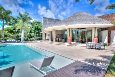 Luxury Villa Photo #8
