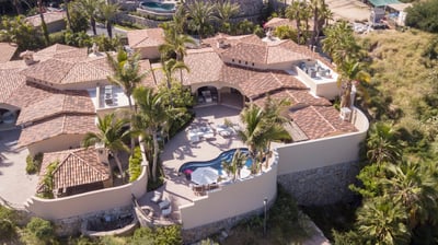Luxury Villa Photo #58