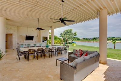 Luxury Villa Photo #10