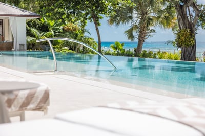 Luxury Villa Photo #4