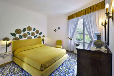 Luxury Villa Photo #14