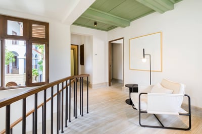 Luxury Villa Photo #11