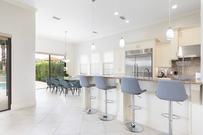 Luxury Villa Photo #22