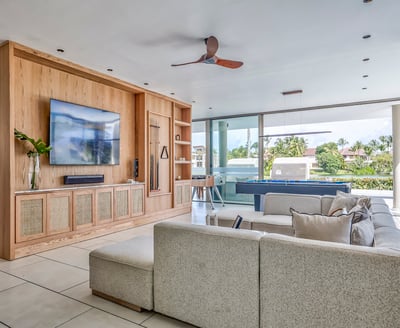 Luxury Villa Photo #29