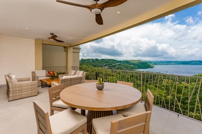 Luxury Villa Photo #24