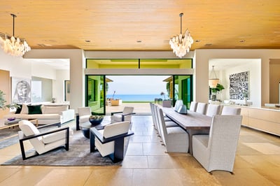 Luxury Villa Photo #18