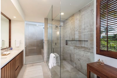 Luxury Villa Photo #19