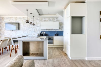 Luxury Villa Photo #49
