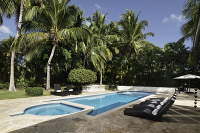 Luxury Villa Photo #4
