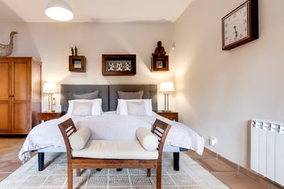 Luxury Villa Photo #16