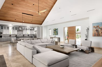 Luxury Villa Photo #23