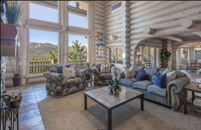 Luxury Villa Photo #3