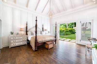 Luxury Villa Photo #14