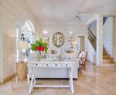 Luxury Villa Photo #17