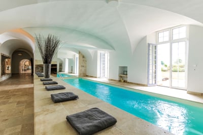 Luxury Villa Photo #9
