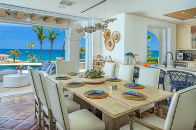 Luxury Villa Photo #22