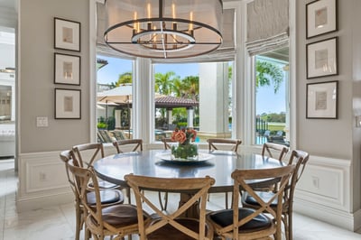 Luxury Villa Photo #24