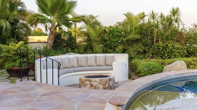 Luxury Villa Photo #3