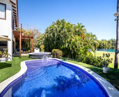 Luxury Villa Photo #7