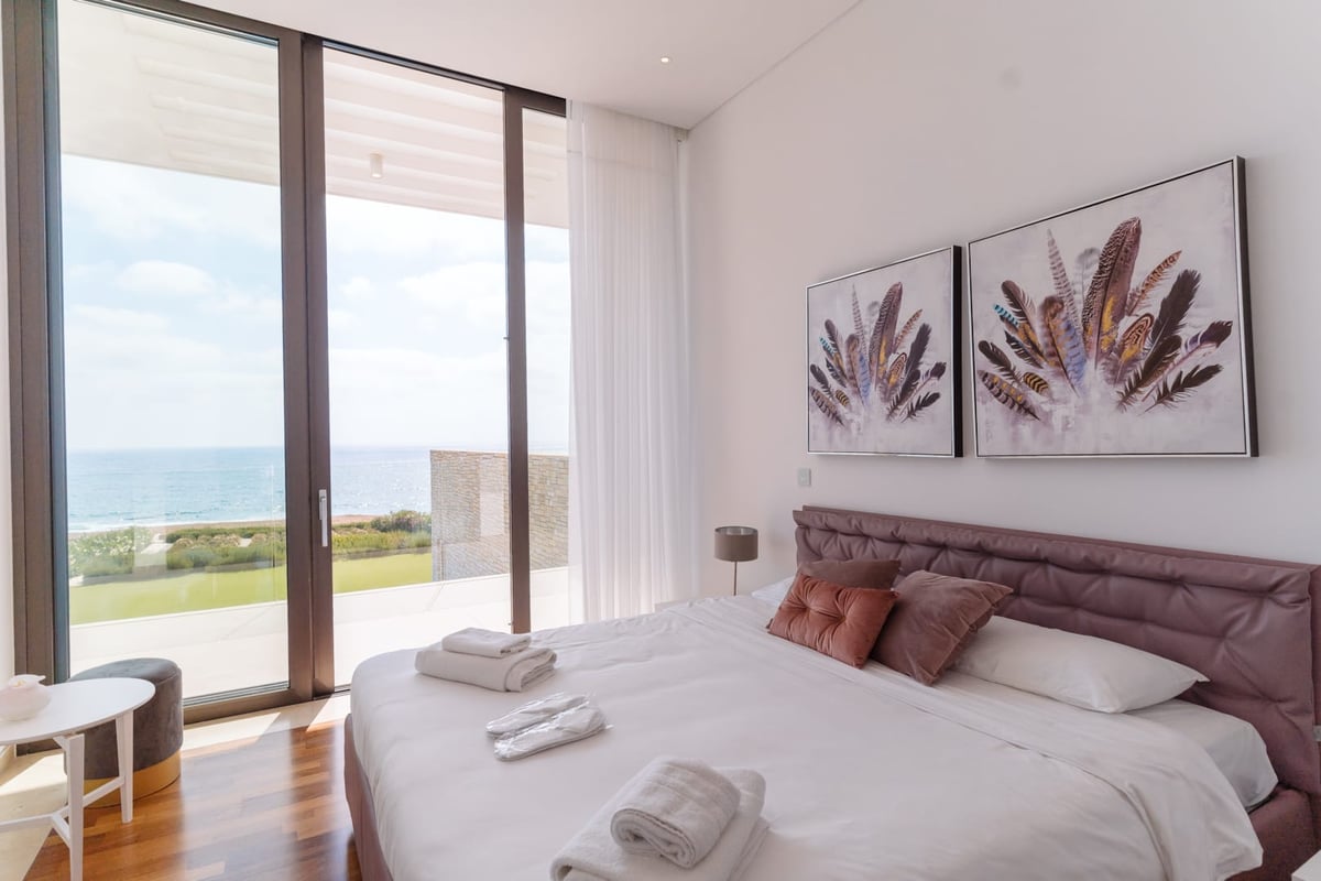 Six Bedroom Seafront Villas villa rental - 14