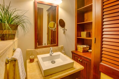 Luxury Villa Photo #40