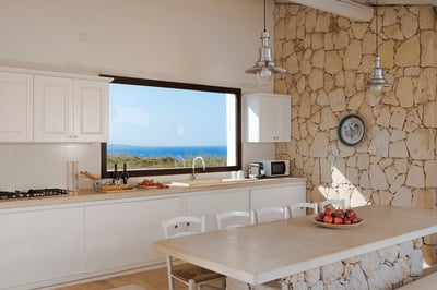 Luxury Villa Photo #25