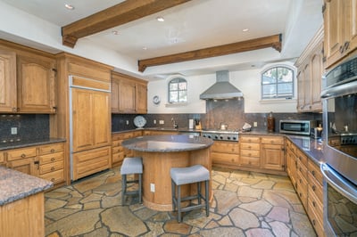 Luxury Villa Photo #5