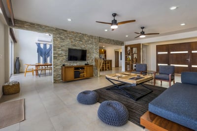 Luxury Villa Photo #46