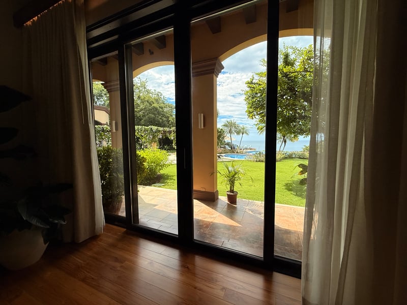 Peninsula Papagayo Paradise