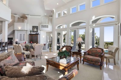 Luxury Villa Photo #24